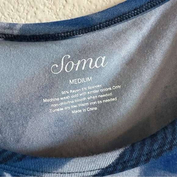 NWT Soma Soft Jersey Shirt Tail Tunic Top Size M Vapor Navy Print - Picture 14 of 15